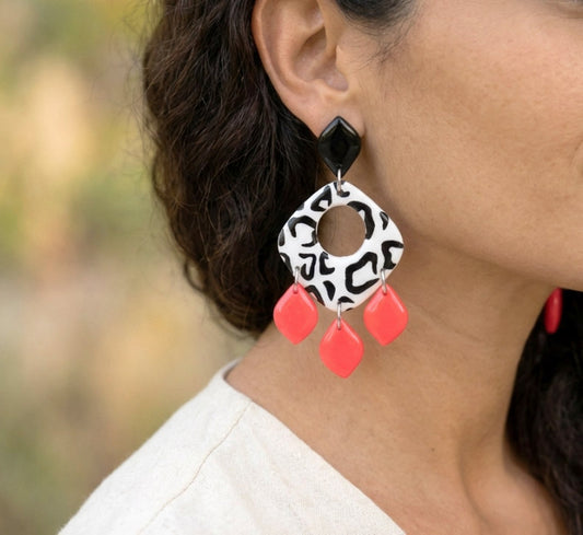 Leo Point Neon – Handgefertigte Statement Polymer Clay Ohrringe