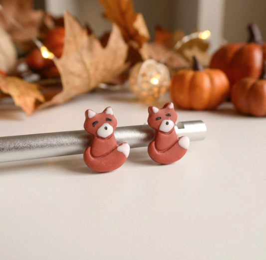 Fuchs Ohrstecker – Handgefertigte Polymer Clay Tierohrringe