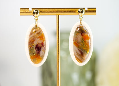 Amber Bloom Oval – Ovale Ohrringe